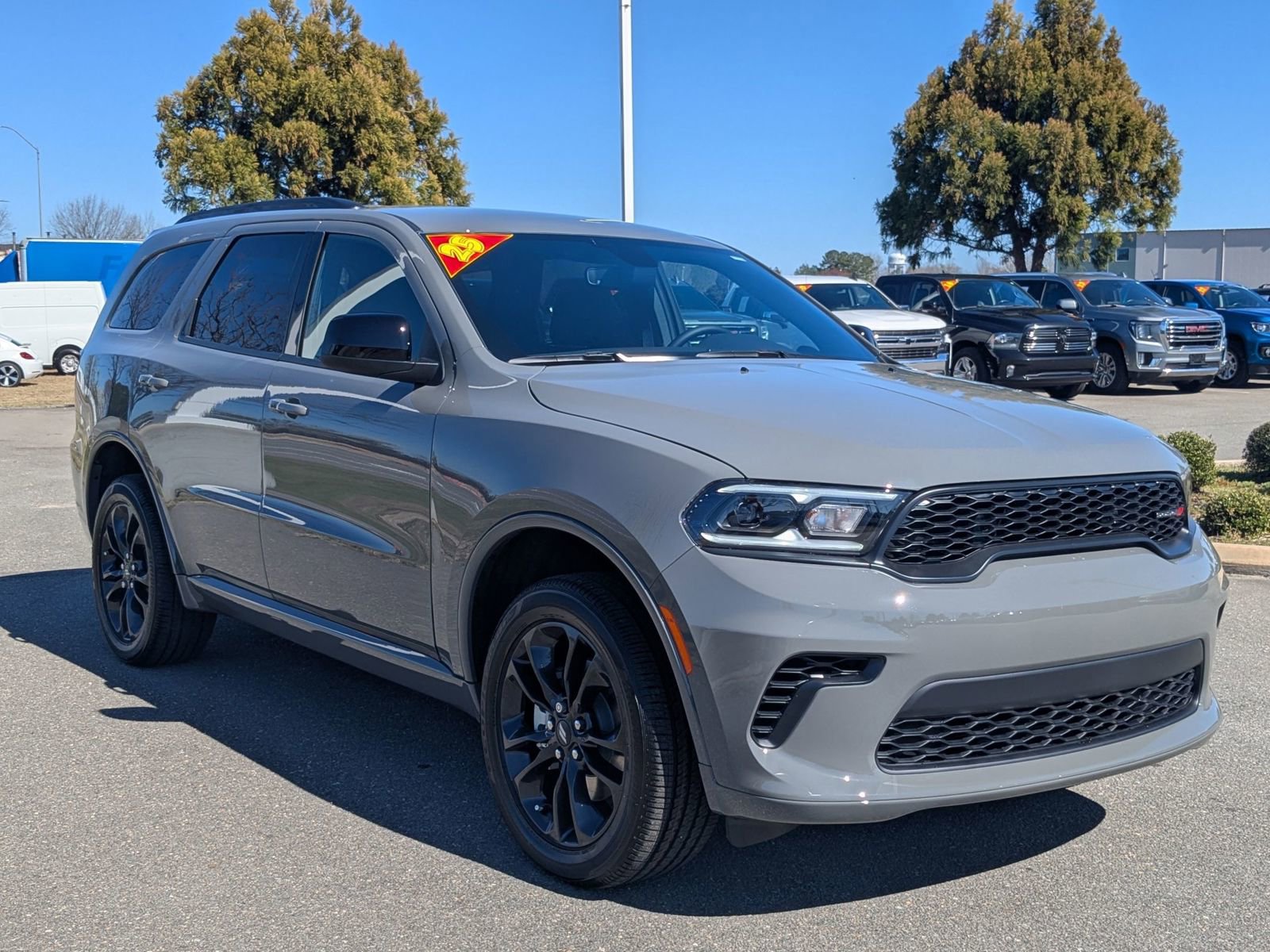 2025 Dodge Durango GT photo 3