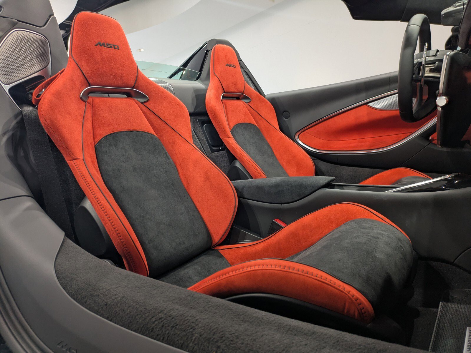 2025 Mclaren ARTURA Spider photo 15