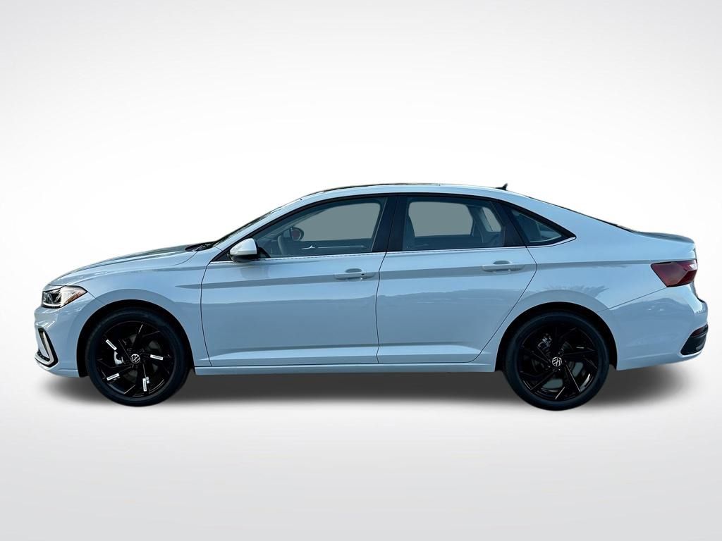 2026 Volkswagen Jetta 1.5T SE photo 3