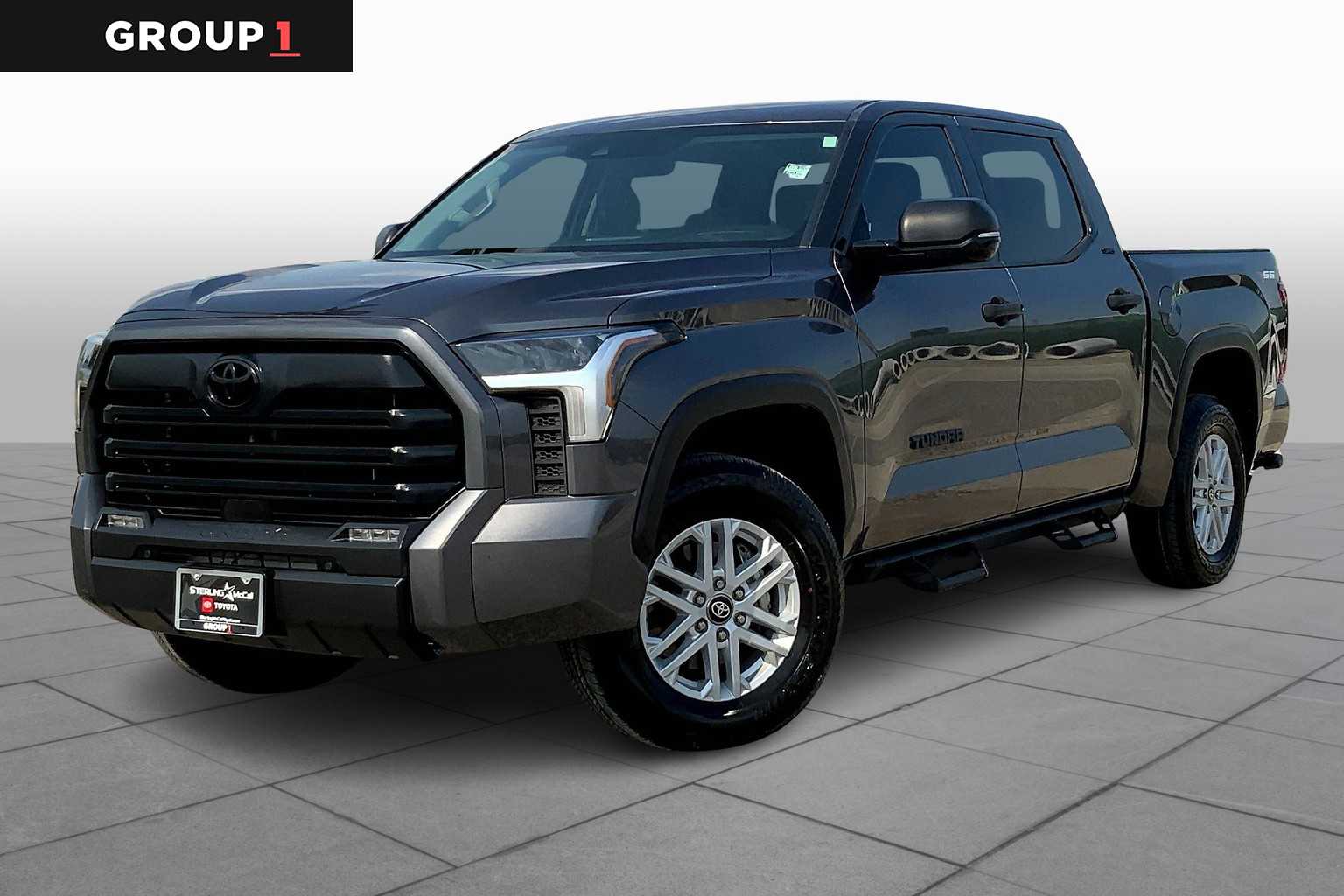 2023 Toyota Tundra SR5's photo