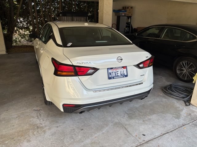 2022 Nissan Altima 2.5 SR photo 3