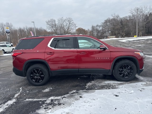 Used 2019 Chevrolet Traverse 1LT with VIN 1GNERGKW5KJ287510 for sale in Sparta, MI