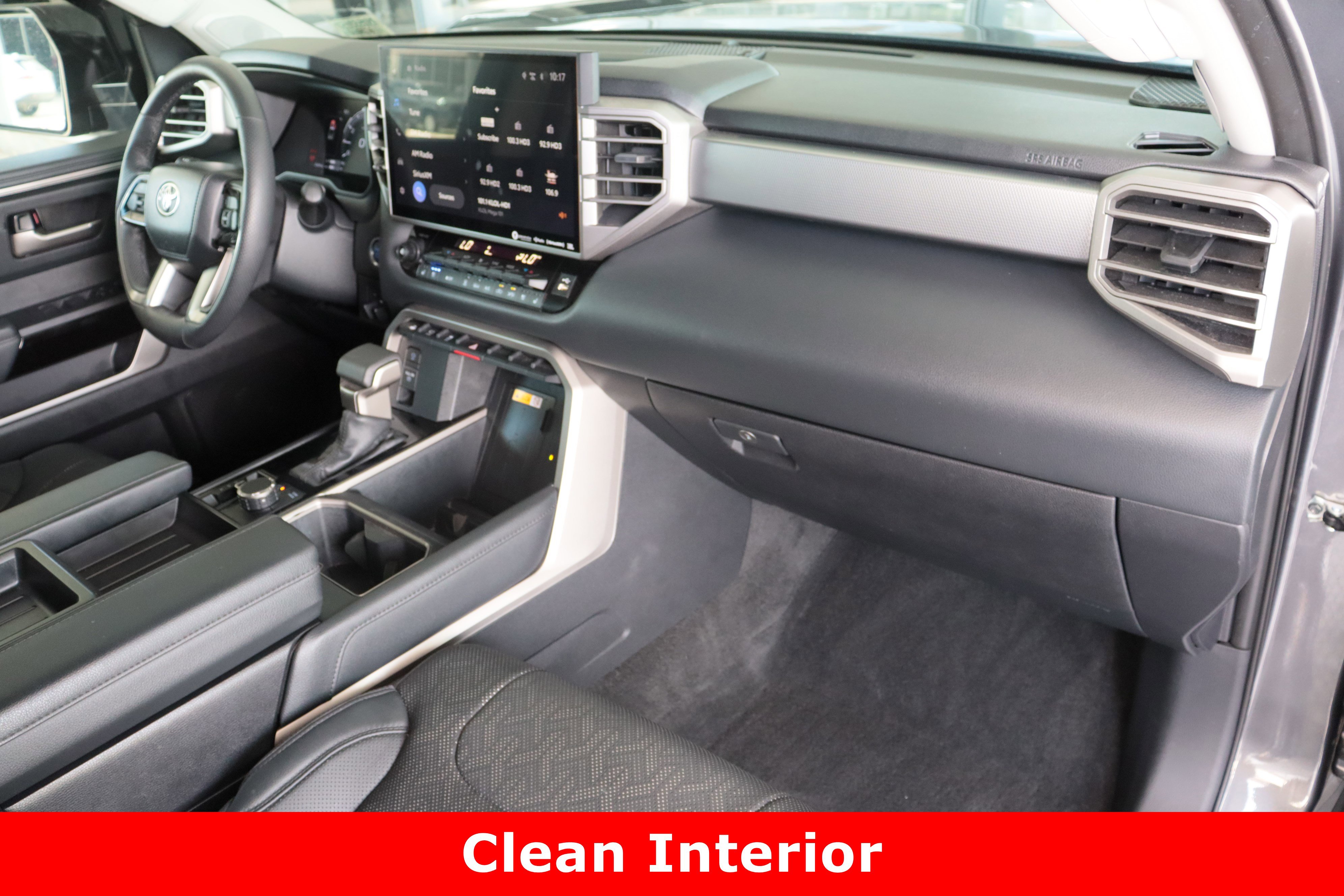 2024 Toyota Tundra Limited CrewMax photo 34