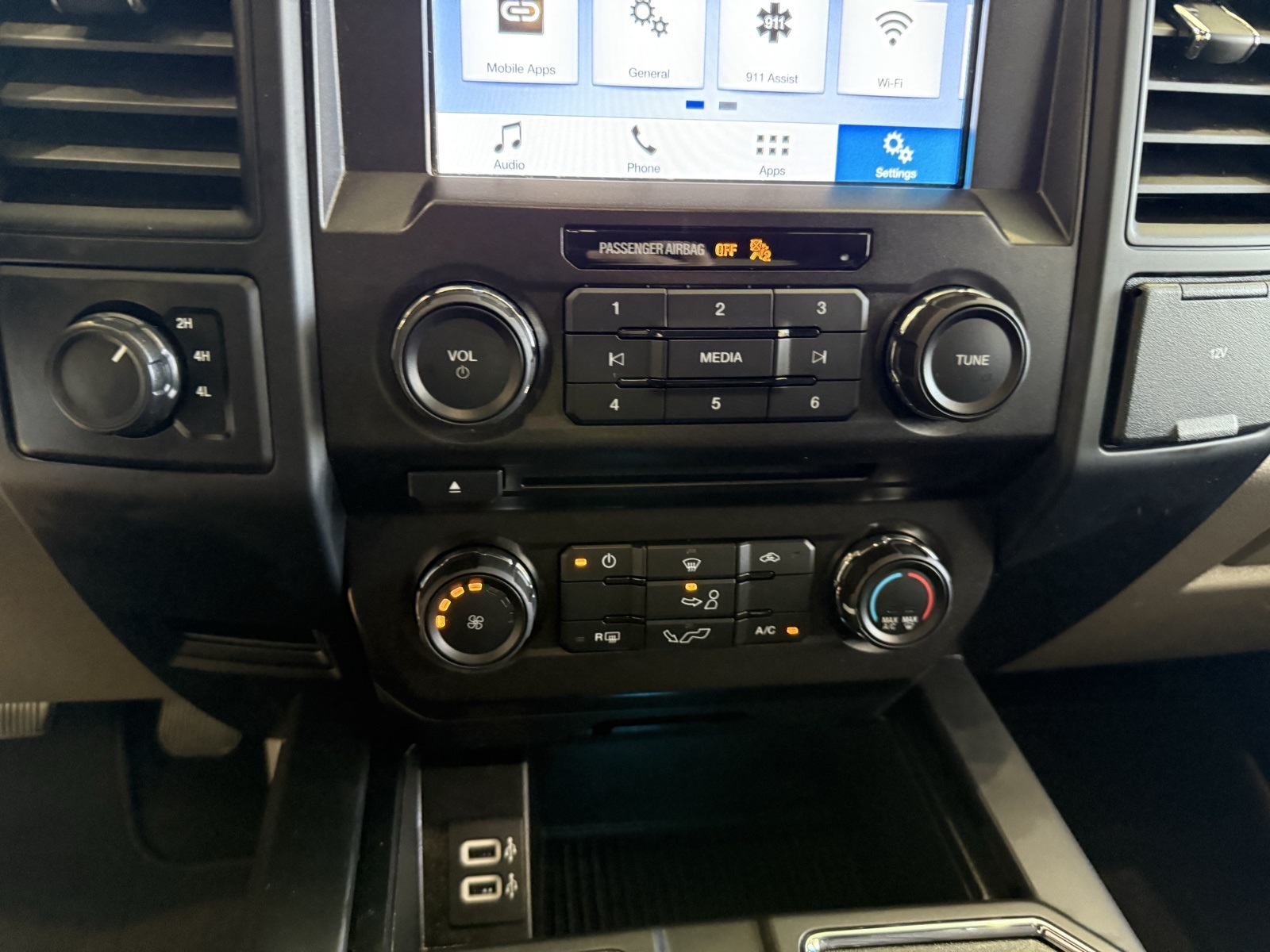 2018 Ford F-150 XL photo 13