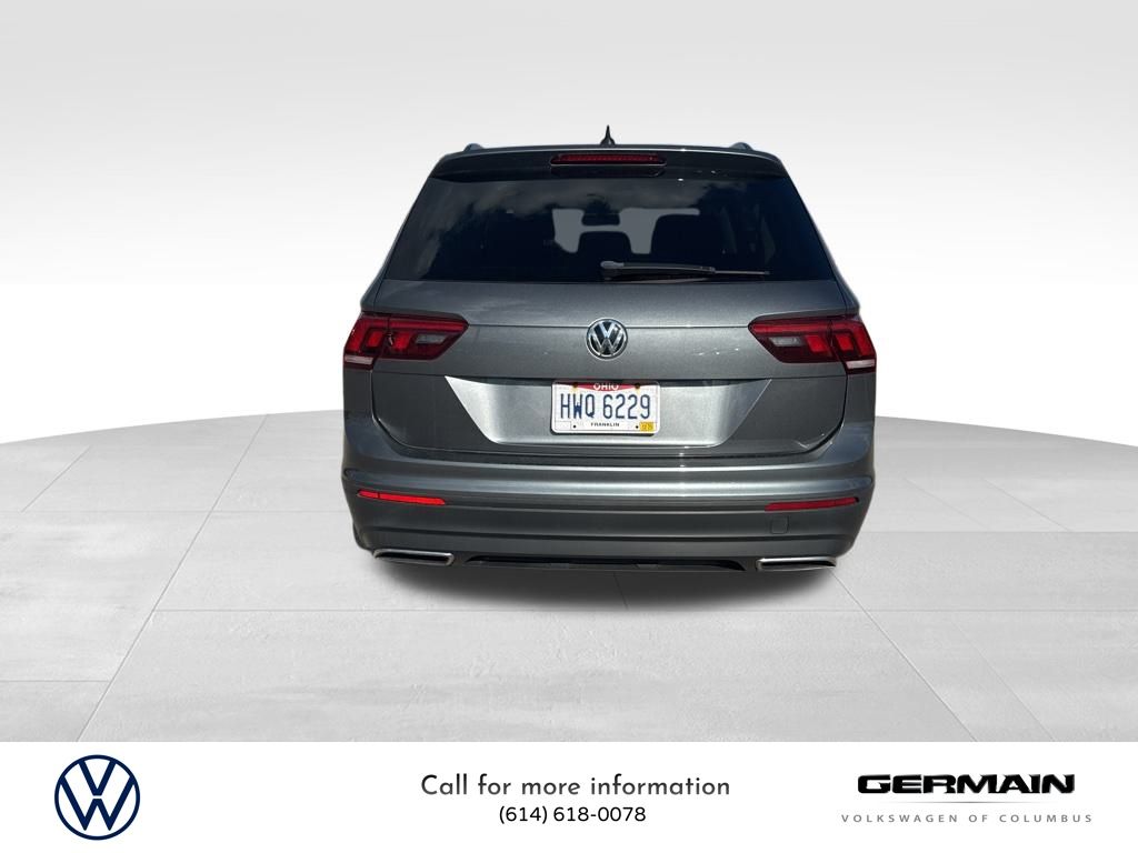 2019 Volkswagen Tiguan SEL R-Line photo 4