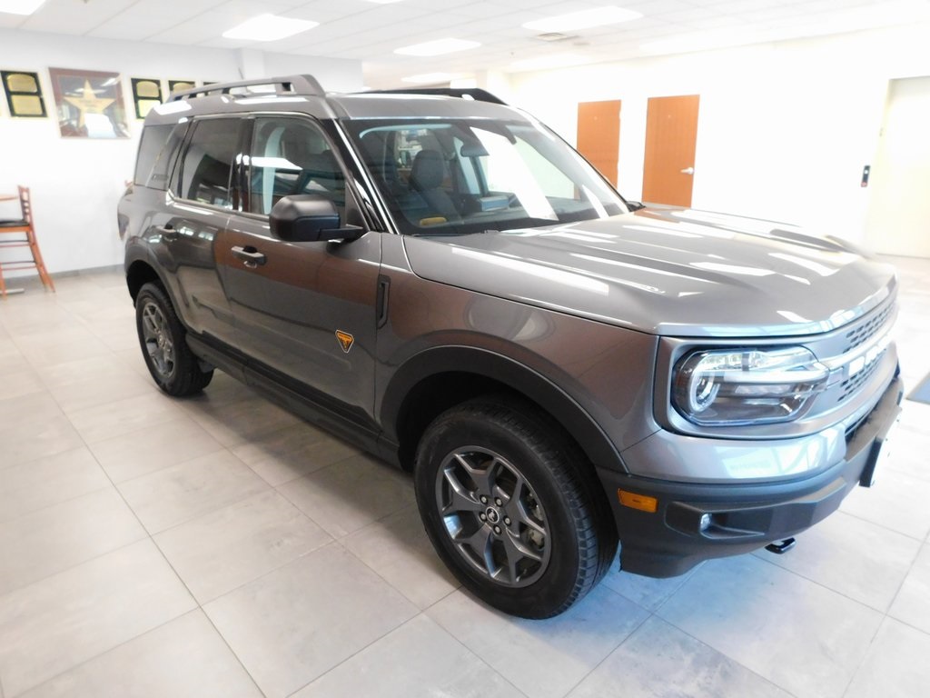 2022 Ford Bronco Sport Badlands photo 2