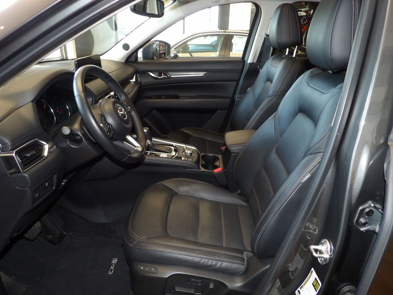 2022 Mazda CX-5 2.5 Premium Plus photo 24