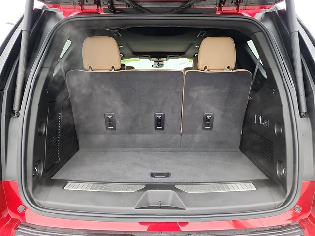 2024 Chevrolet Tahoe Premier photo 3