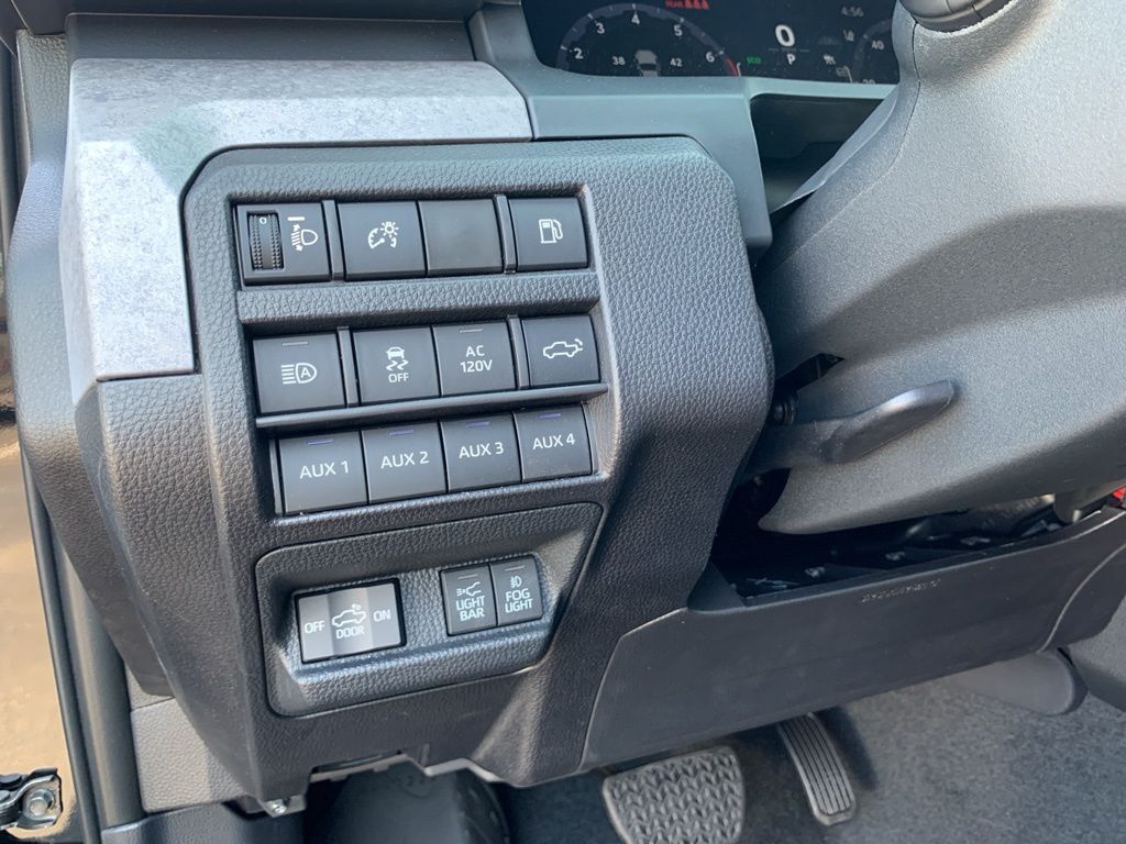 2025 Toyota Tacoma Trailhunter Double Cab photo 26