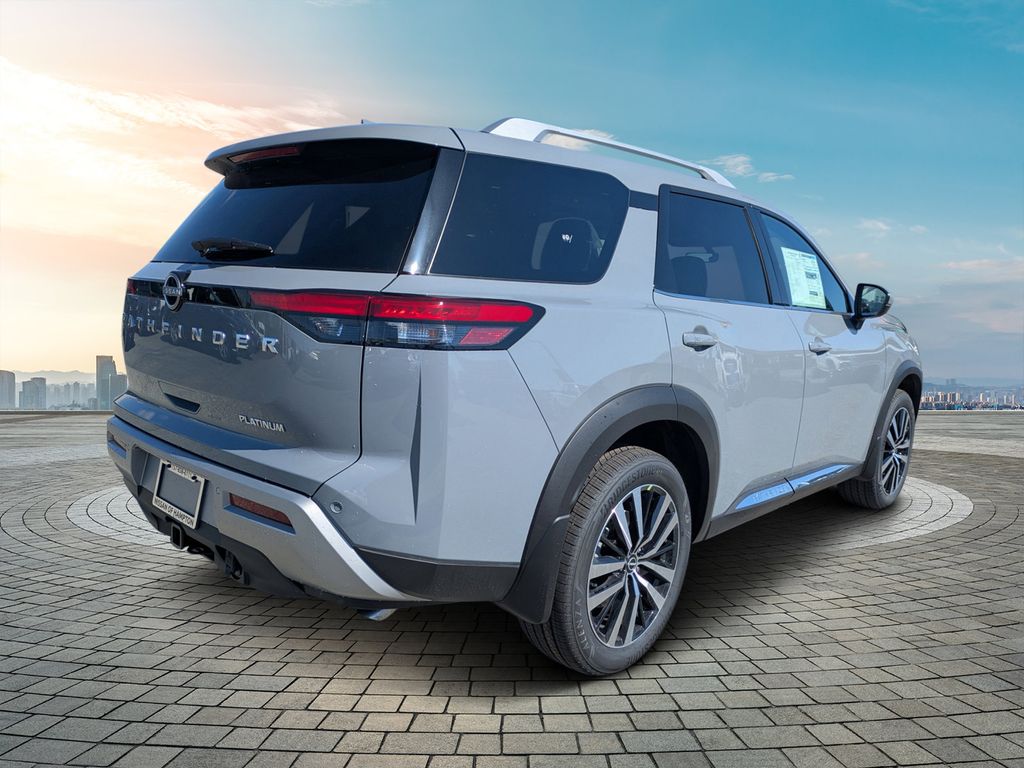 2025 Nissan Pathfinder Platinum photo 3