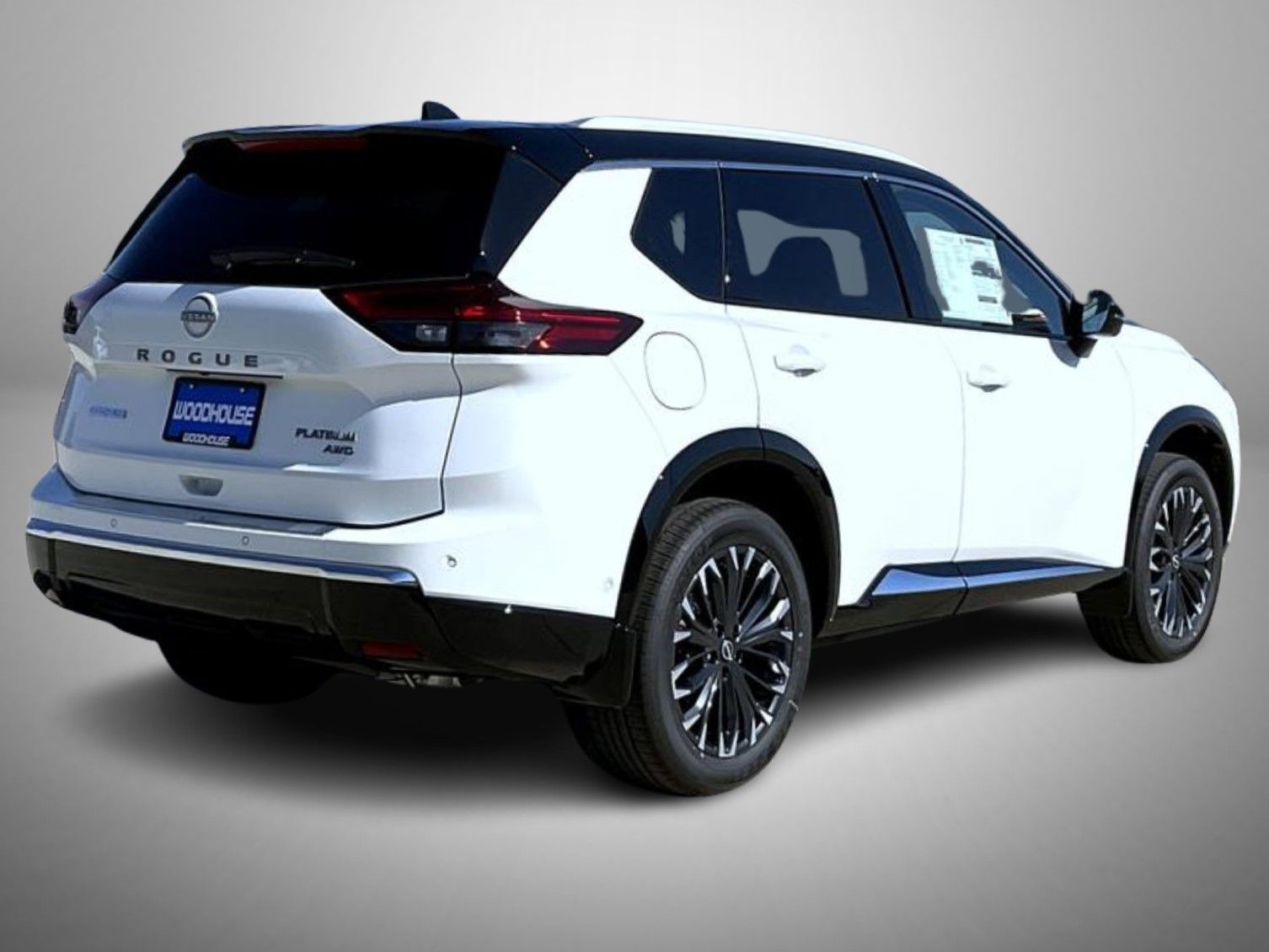 2026 Nissan Rogue Platinum photo 4
