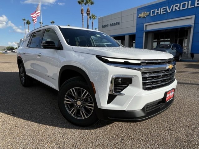 2026 Chevrolet Traverse LT's photo