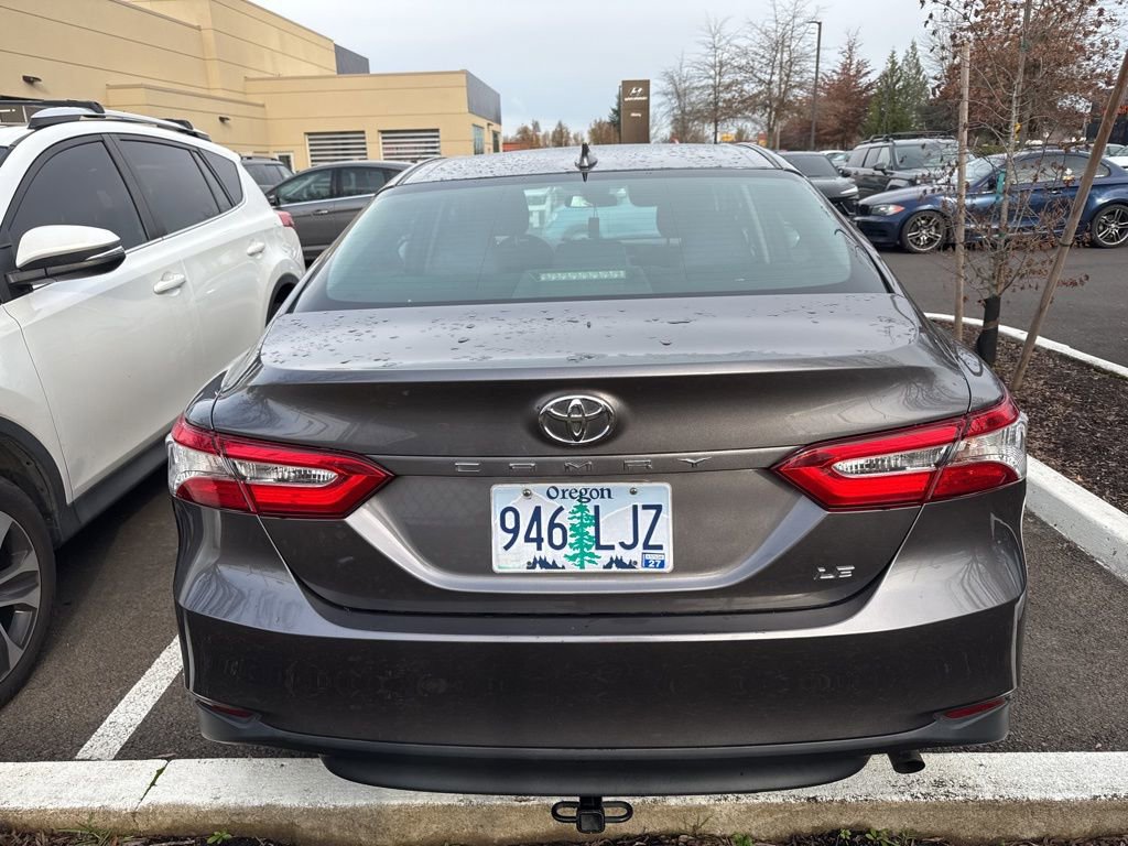 2019 Toyota Camry LE photo 3