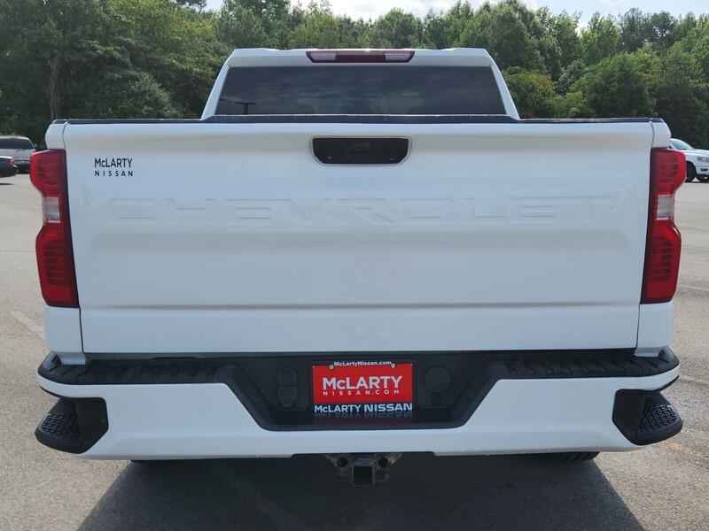 2022 Chevrolet Silverado 1500 Custom photo 4