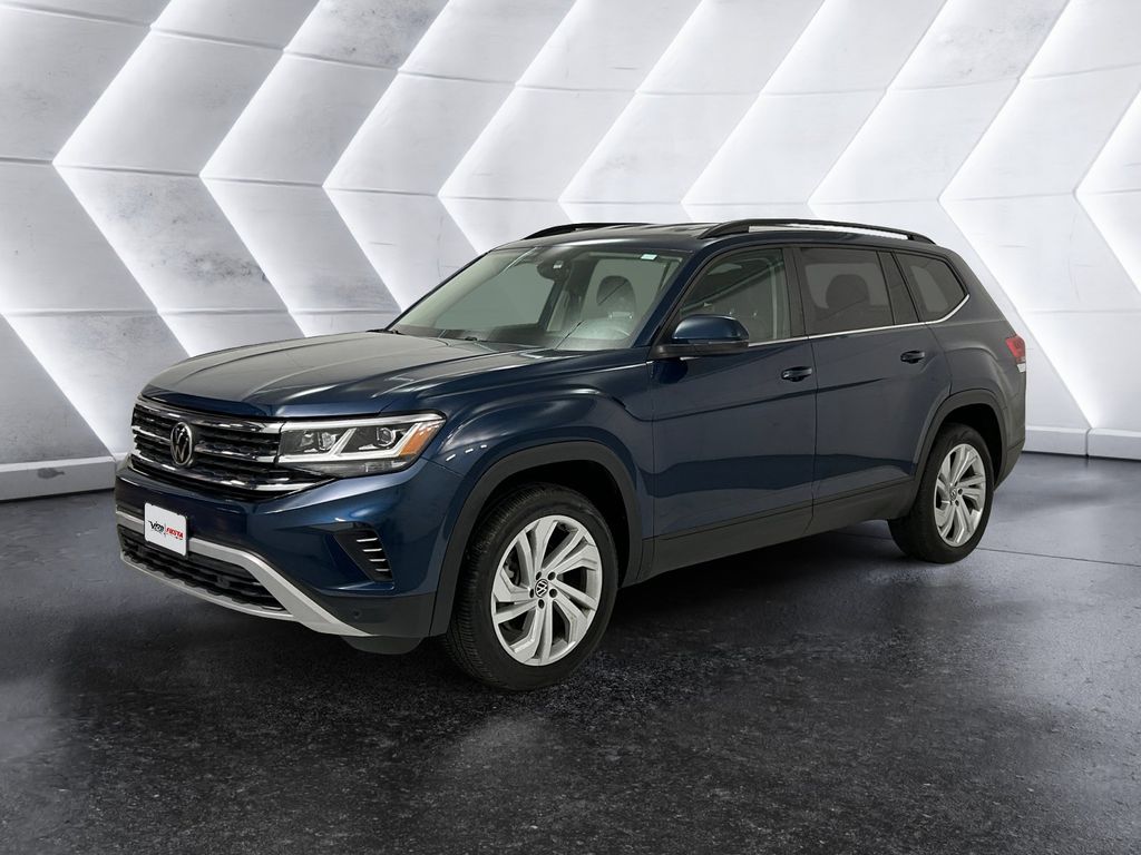 2022 Volkswagen Atlas SE Technology photo 2