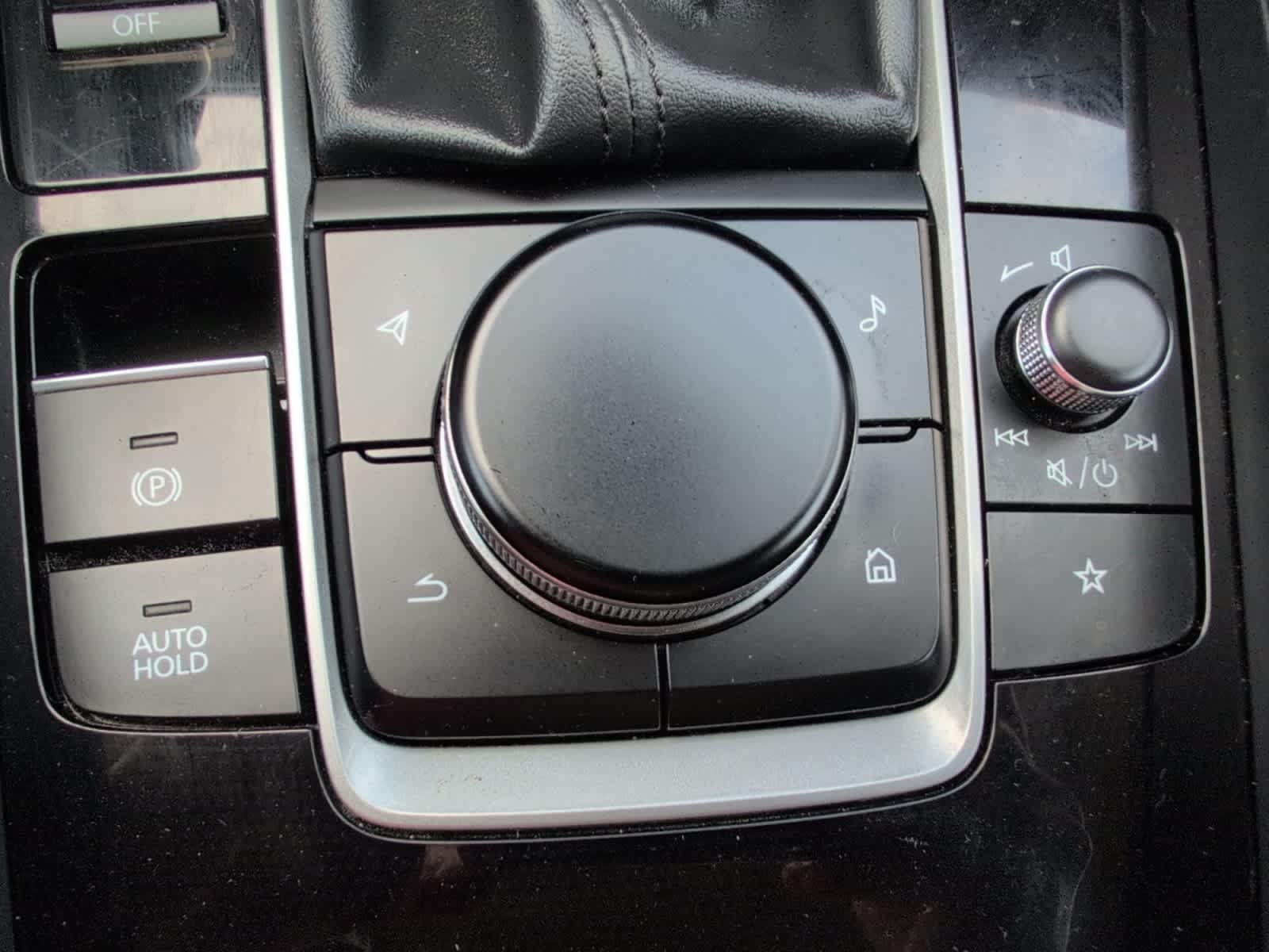 2024 Mazda Mazda3 2.5 Select Sport photo 24