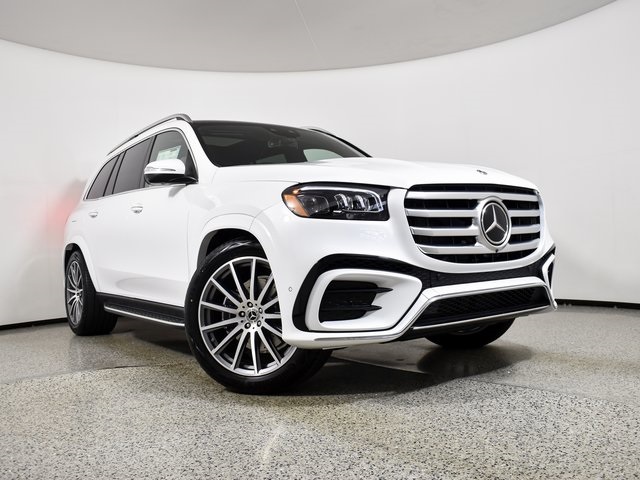 2026 Mercedes Benz GLS 580 4MATIC photo 2