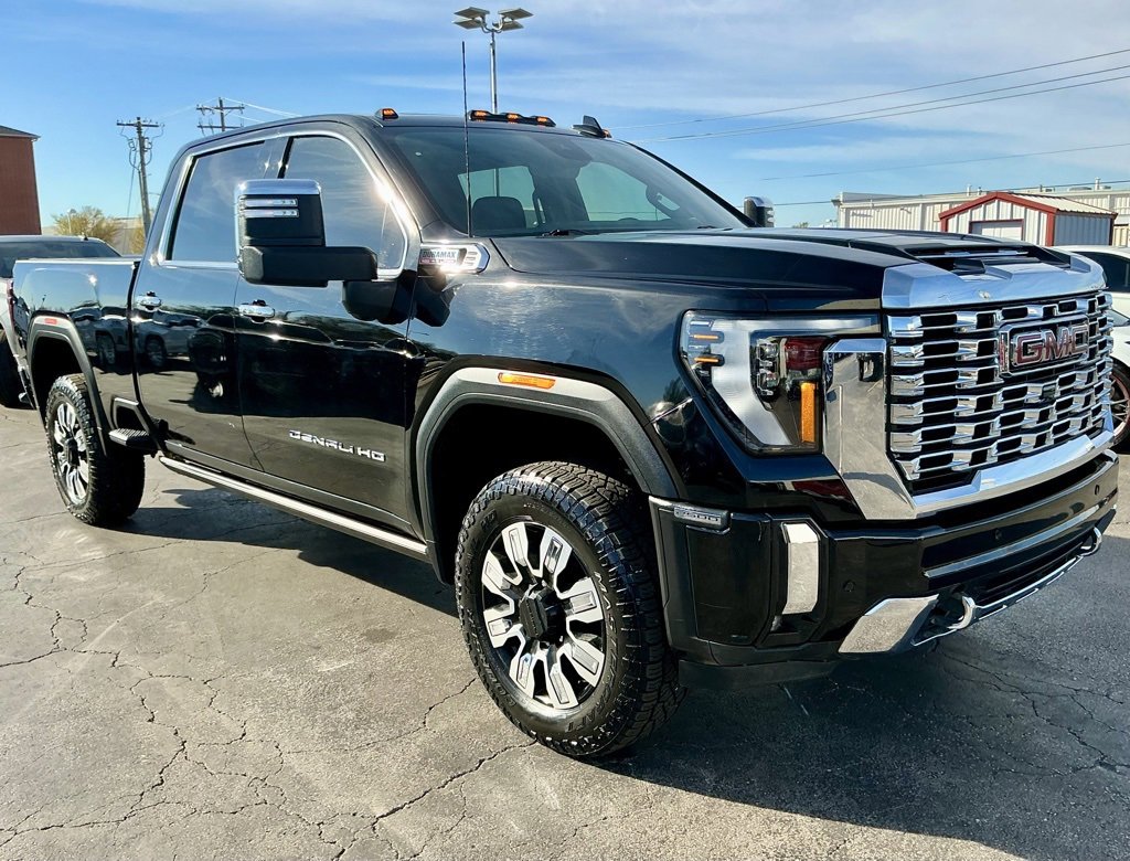 Image of Pre-Owned 2024 GMC Sierra 2500 HD Denali