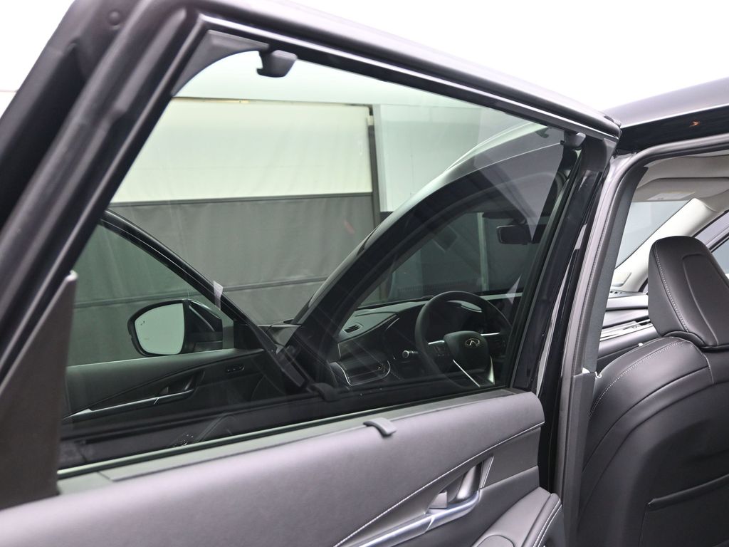 2025 Infiniti QX60 Luxe photo 25