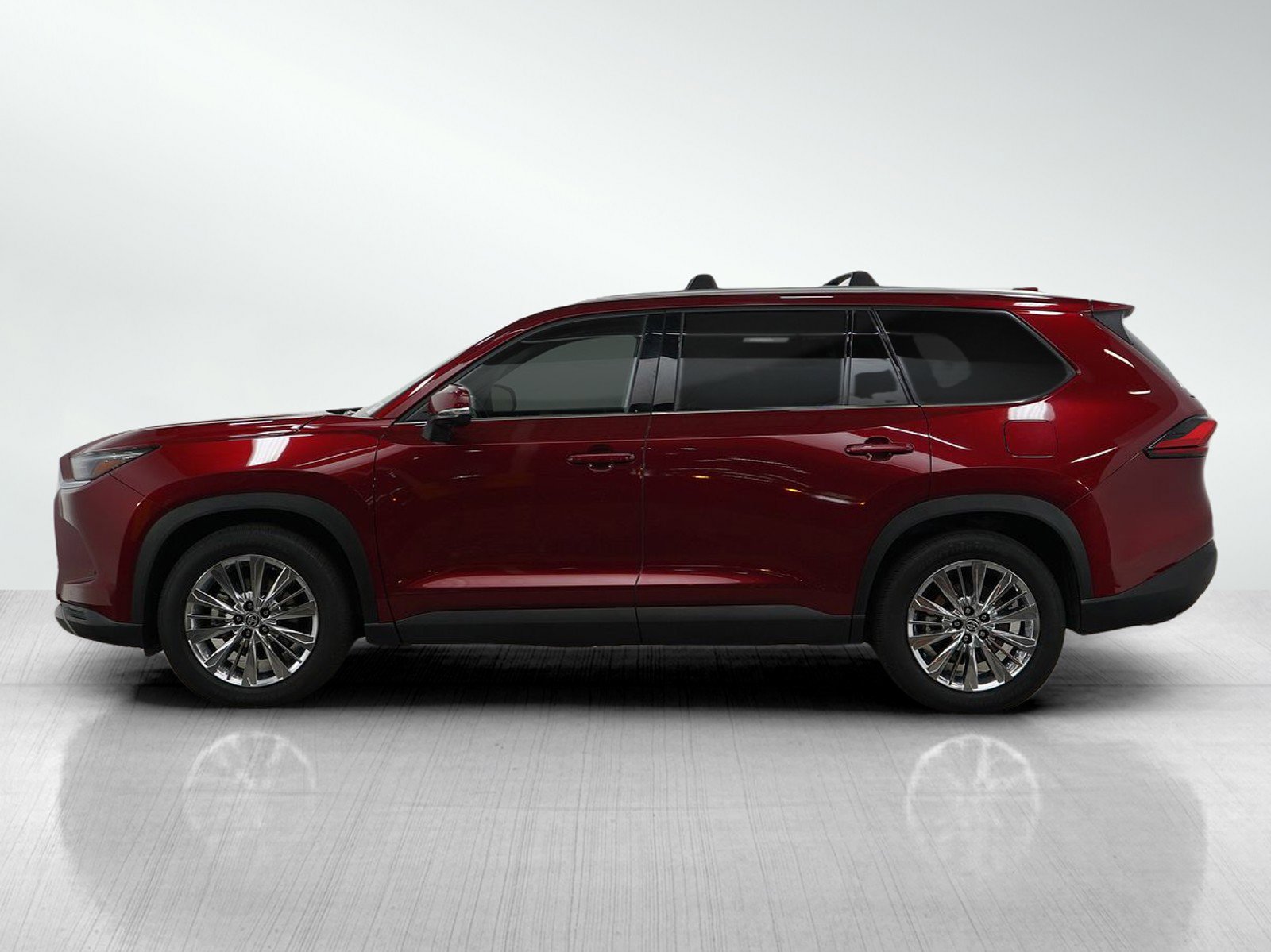 Used 2024 Toyota Grand Highlander Platinum with VIN 5TDAAAB52RS007638 for sale in Bloomington, Minnesota