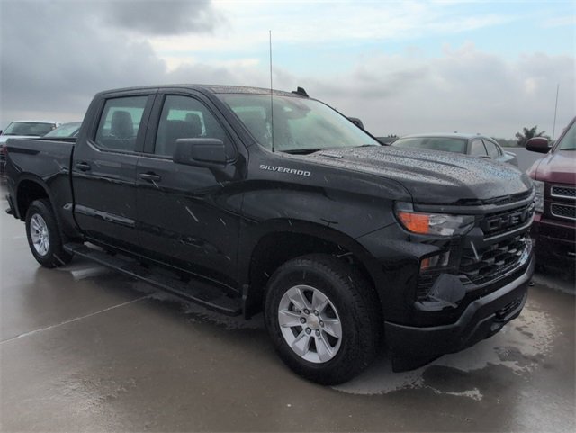 2026 Chevrolet Silverado 1500 photo 2