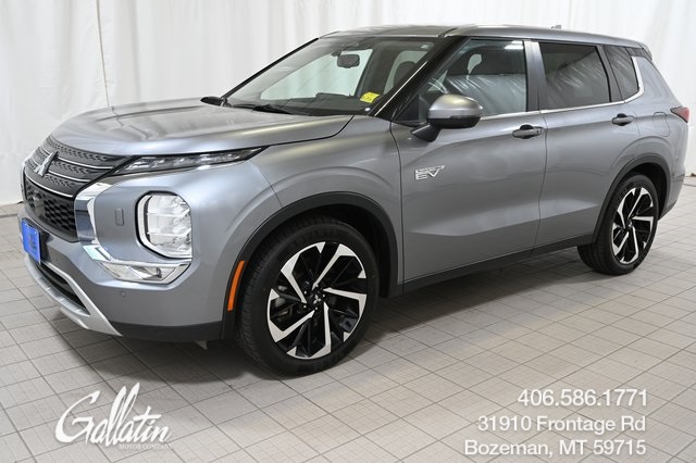 2023 Mitsubishi Outlander Plug-In Hybrid SE