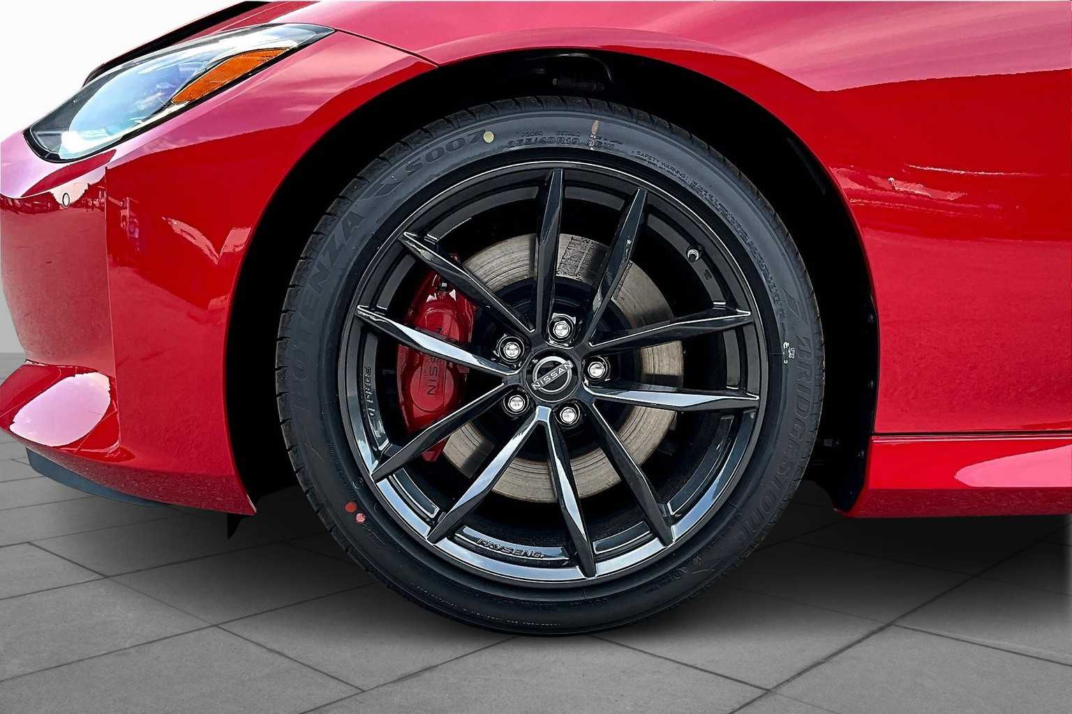 2025 Nissan Z Performance photo 9