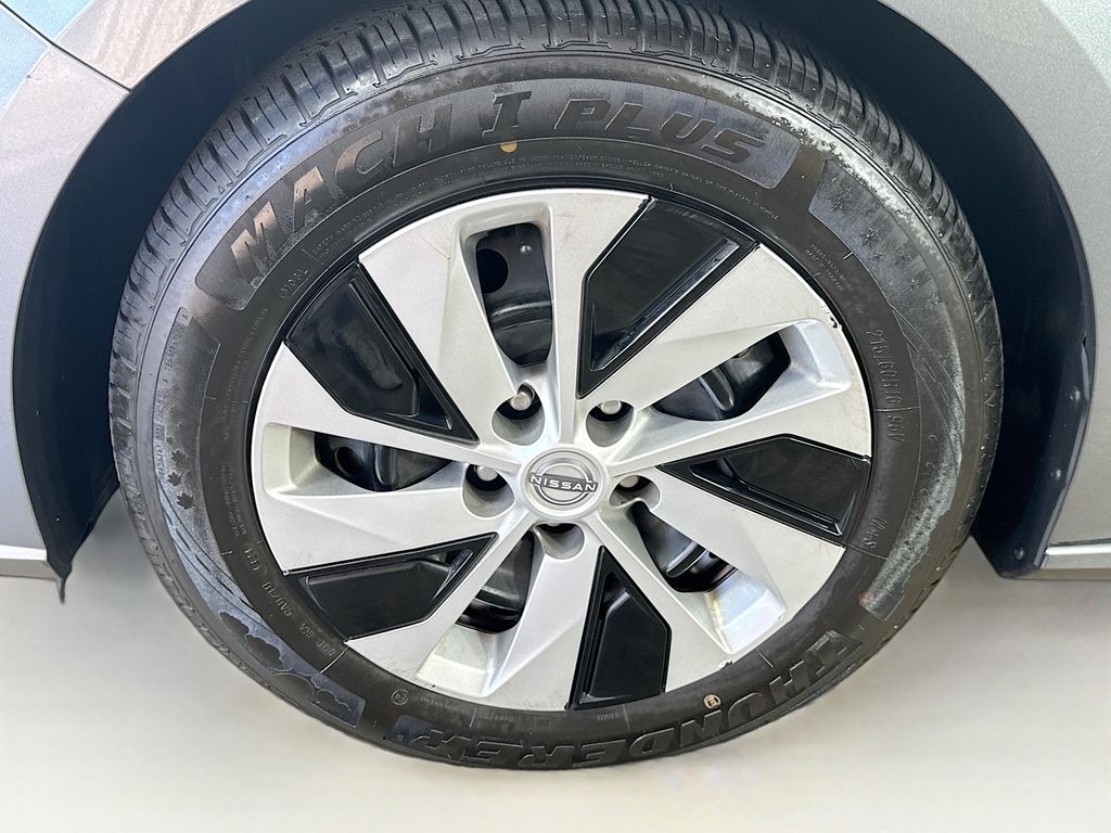 2023 Nissan Altima 2.5 S photo 35