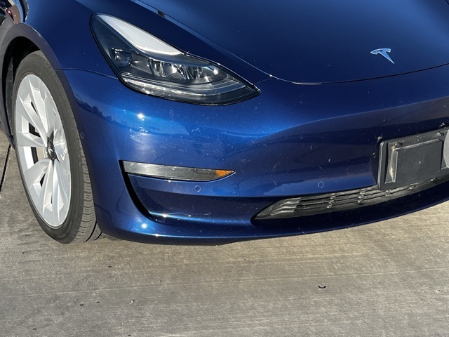 2022 Tesla Model 3 Long Range photo 2