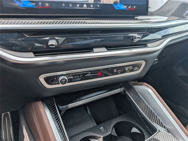 2025 Bmw X6 M60i xDr photo 25