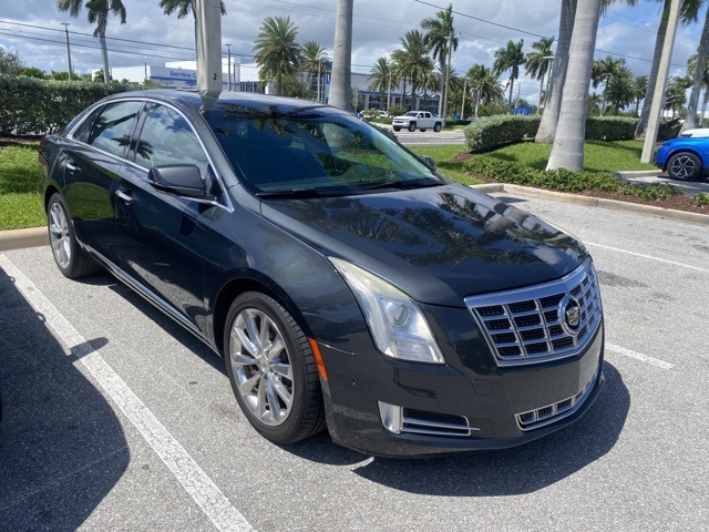 2014 Cadillac XTS Luxury photo 3
