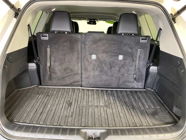 2024 Toyota Grand Highlander XLE photo 5