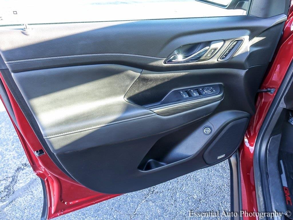 2023 GMC ACADIA - Image 26