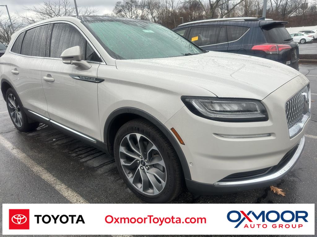 2021 Lincoln Nautilus Reserve's photo