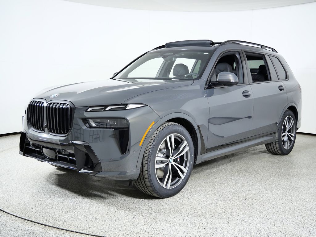 2026 BMW X7 40i's photo