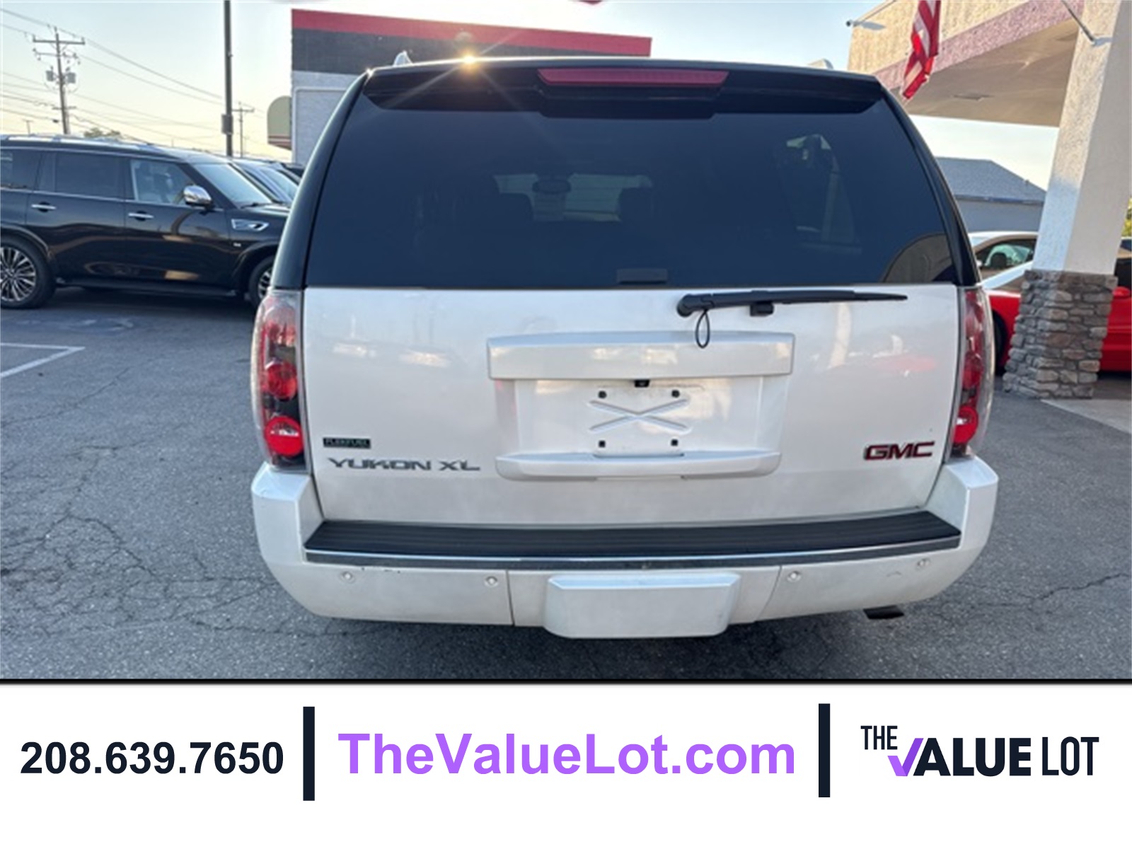 2012 Gmc Yukon XL Denali photo 5