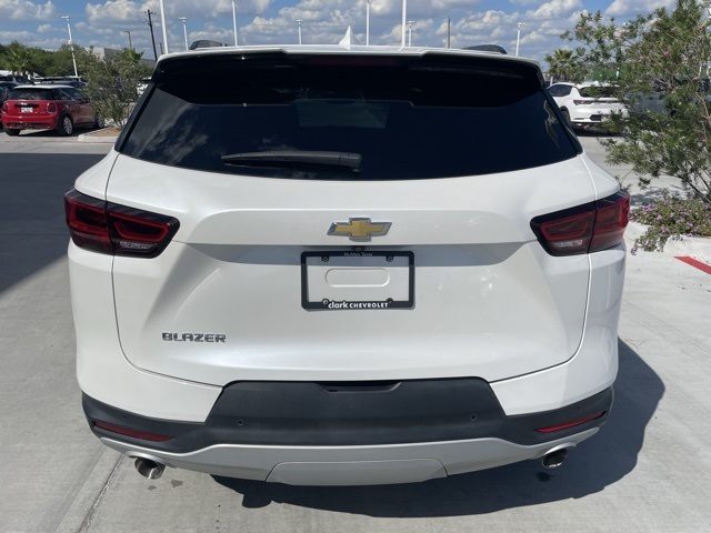 2024 Chevrolet Blazer 2LT photo 3