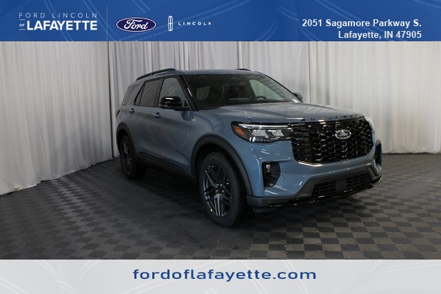 2026 Ford Explorer ST-LINE's photo