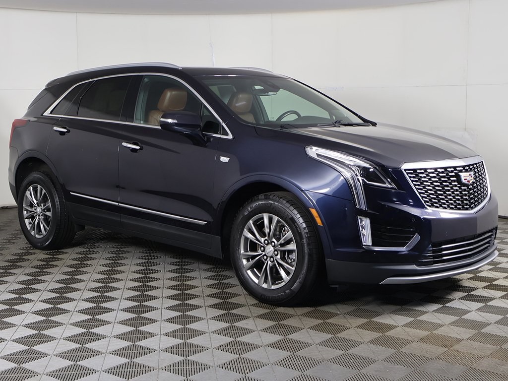 2021 Cadillac XT5 Premium Luxury photo 2