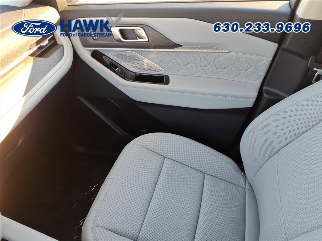 2025 FORD EXPLORER - Image 23