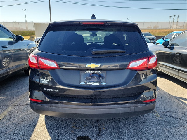 2021 Chevrolet Equinox LS photo 4