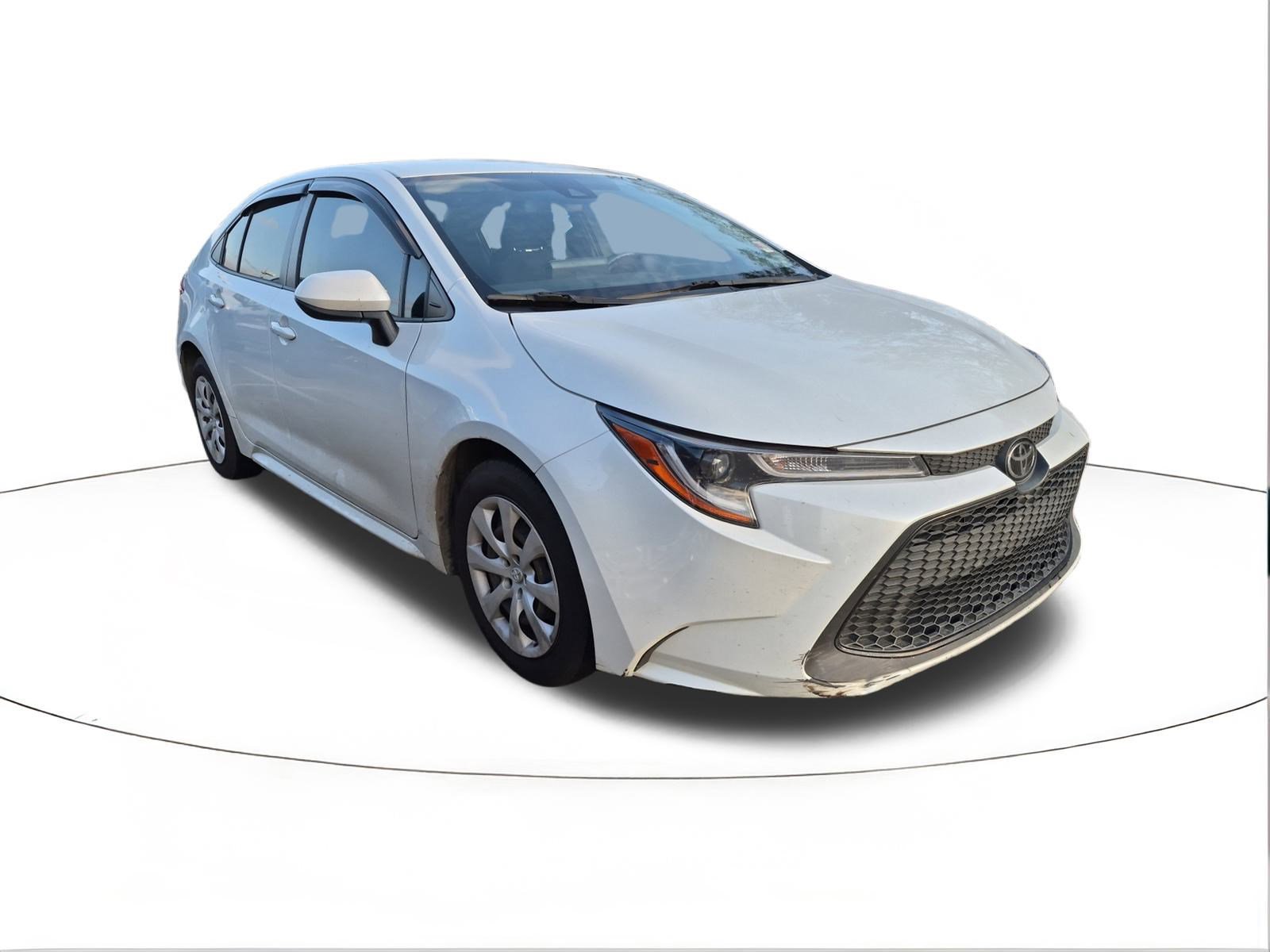 2022 Toyota Corolla LE's photo