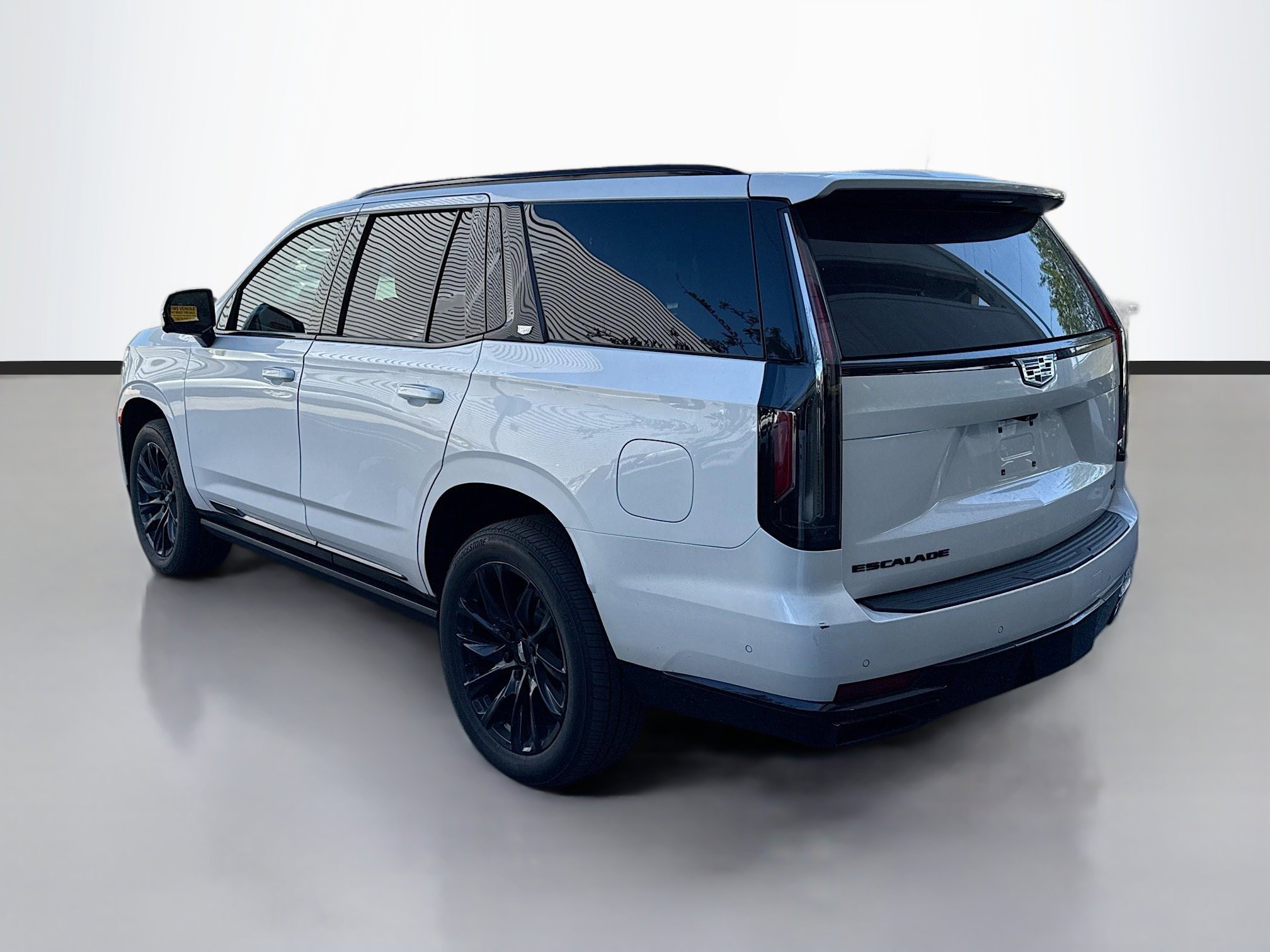 2023 Cadillac Escalade Sport Platinum photo 3