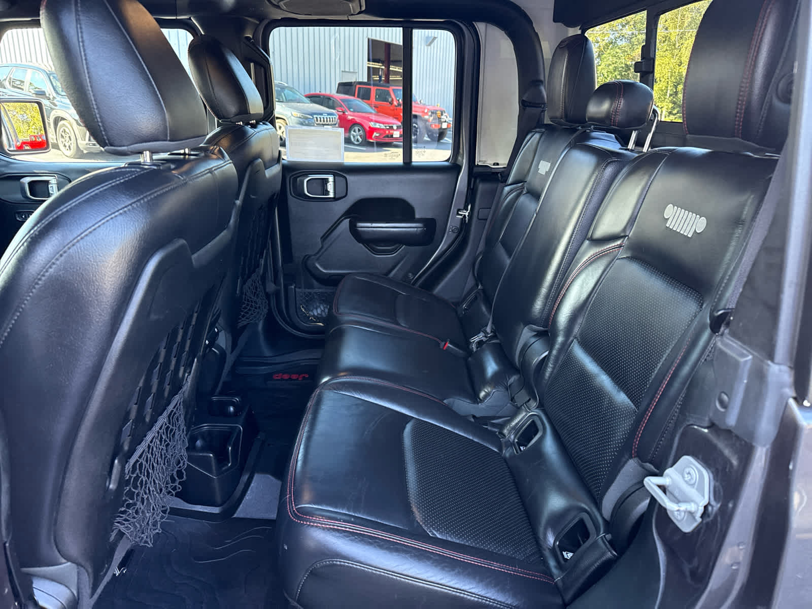 2021 Jeep Gladiator Rubicon photo 18