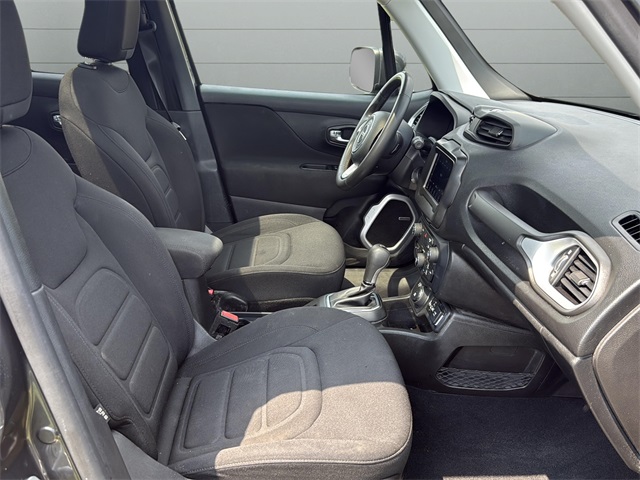 2021 Jeep Renegade Latitude photo 29