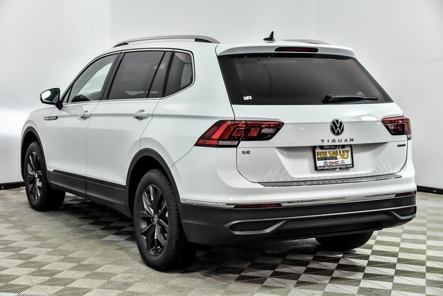 2024 Volkswagen Tiguan SE Wolfsburg Edition photo 3
