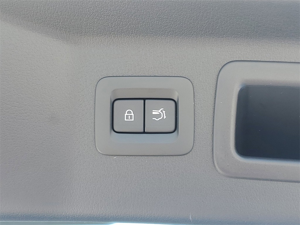 2025 Mazda CX-90 3.3 Turbo Preferred photo 11