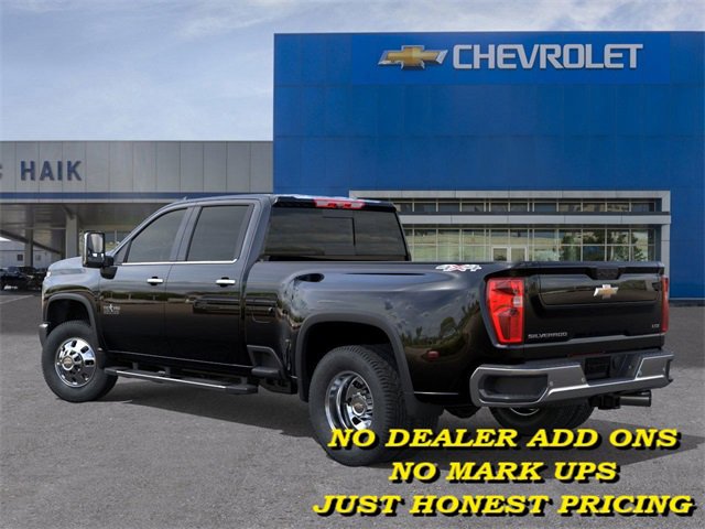 2026 Chevrolet Silverado 3500HD LTZ photo 3