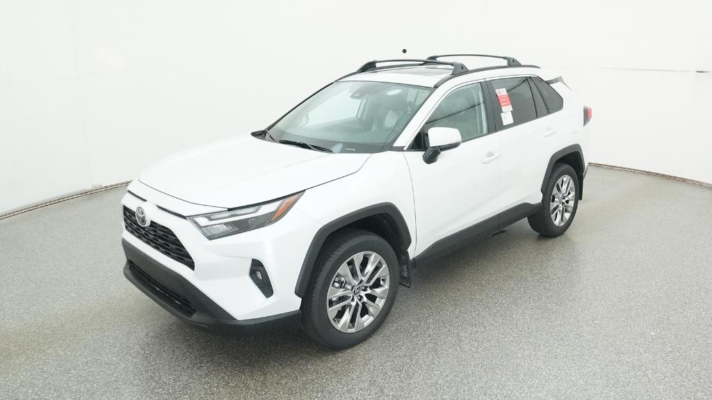 2025 Toyota RAV4 XLE Premium's photo