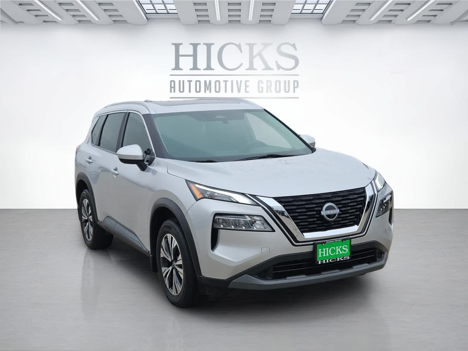 2023 Nissan Rogue SV photo 3